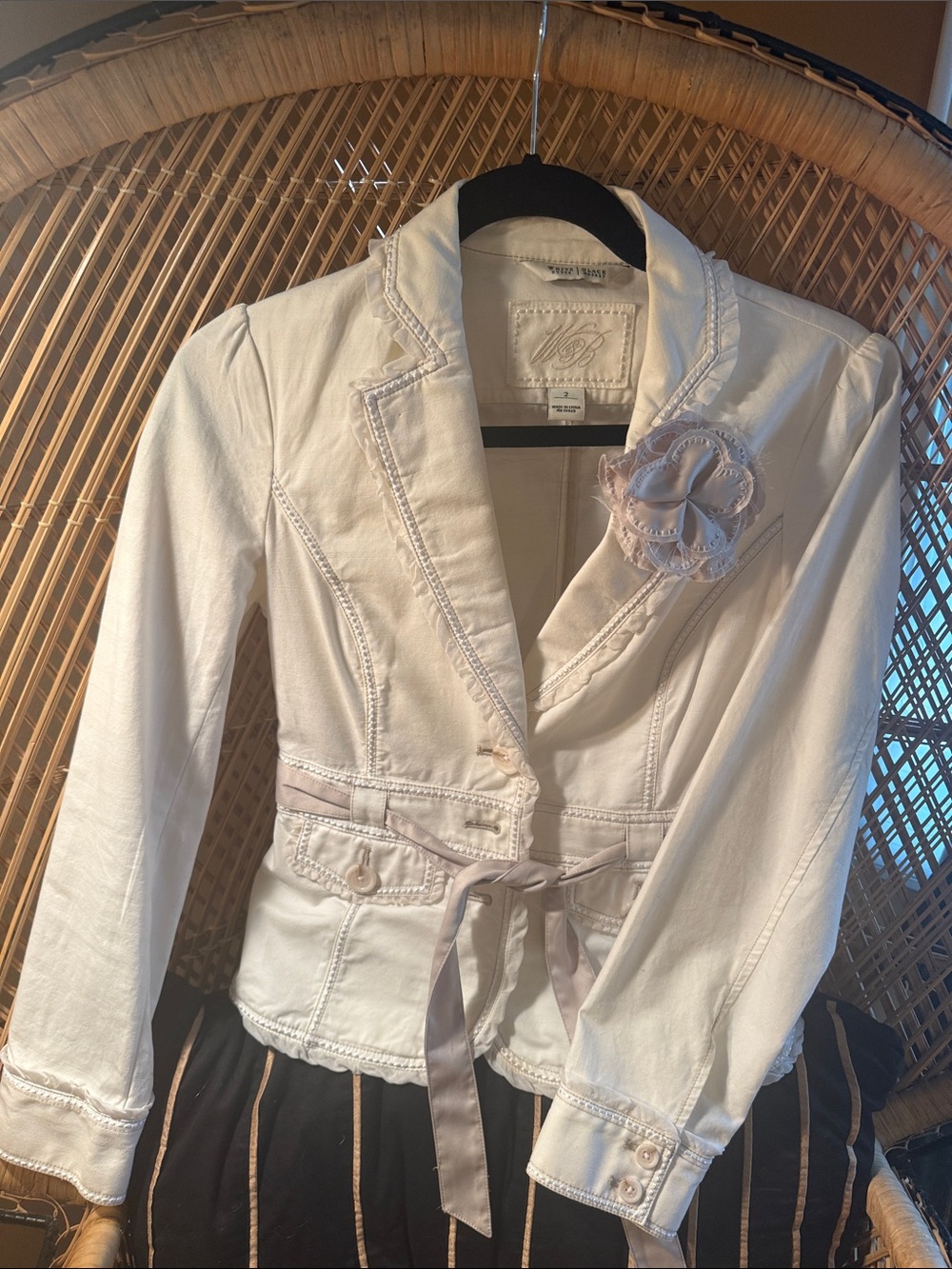 White House Black Market Cream Tailored Blazer with Ribbon Tie and Flower